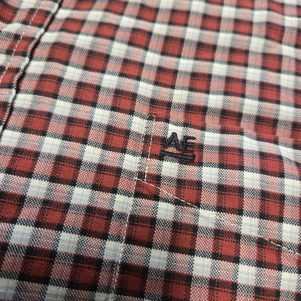 American Eagle Outfitters Red, Navy Blue, And White Casual Button Down Shirt - Picture 3 of 6